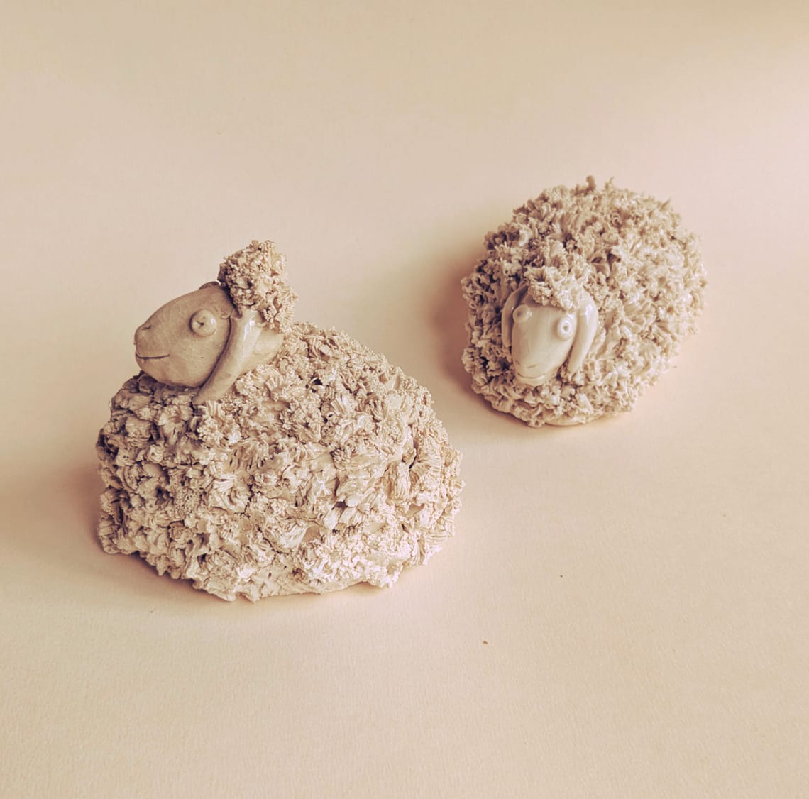 Whispering wool